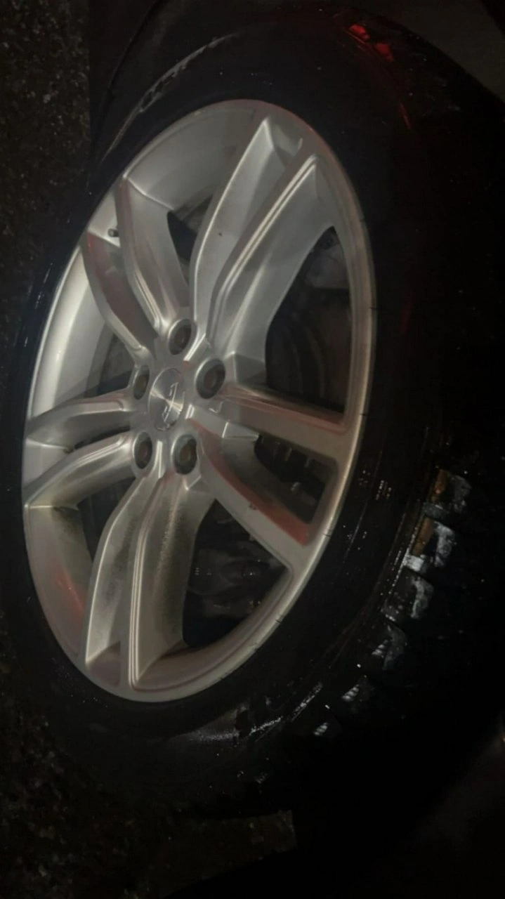 Tesla Model S - Zdjęcie 5