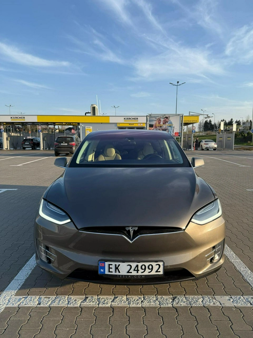 Tesla Model X - Zdjęcie 10
