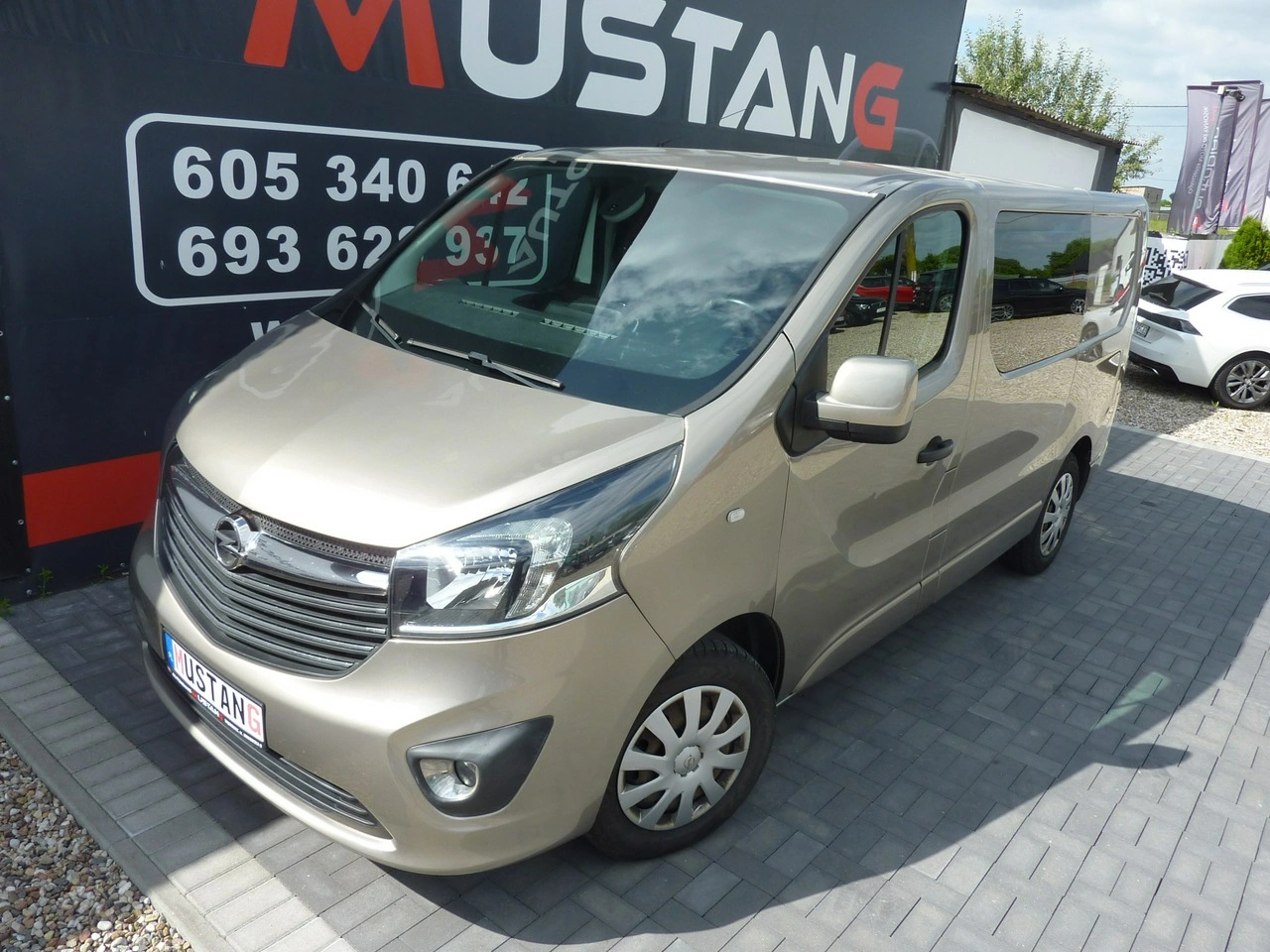 Opel Vivaro - Zdjęcie 9