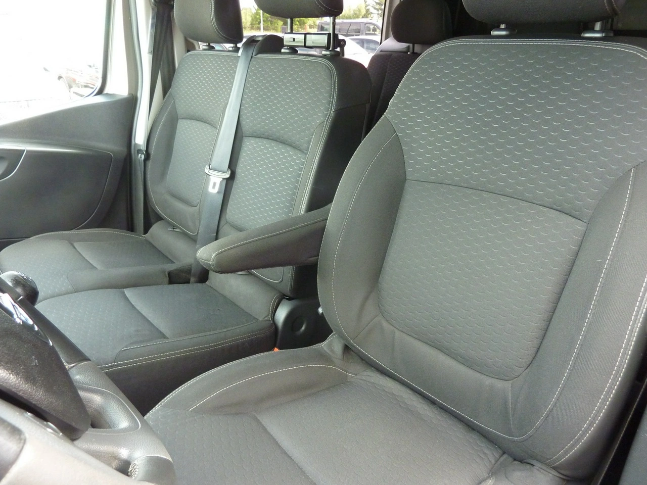 Opel Vivaro - Zdjęcie 11