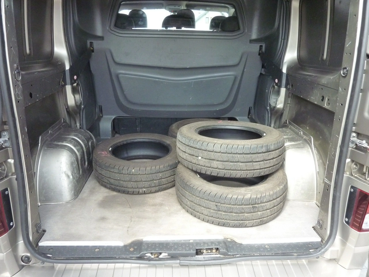 Opel Vivaro - Zdjęcie 27