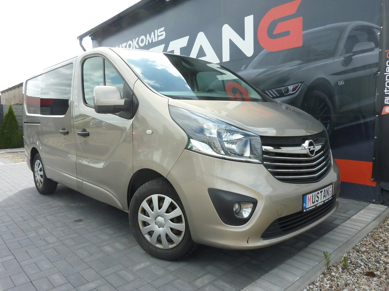 Opel Vivaro - Zdjęcie 2