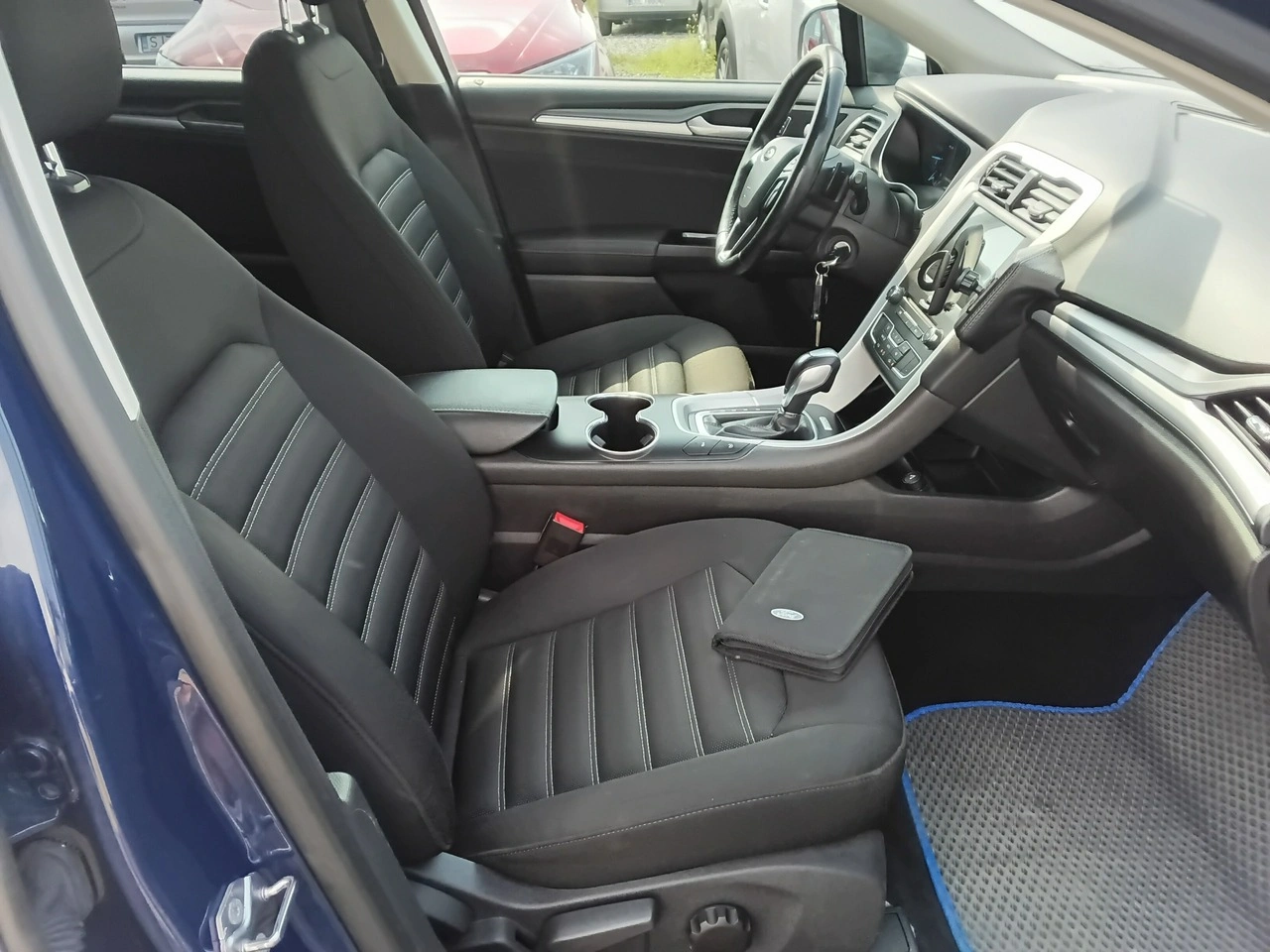 Ford Mondeo - Zdjęcie 14