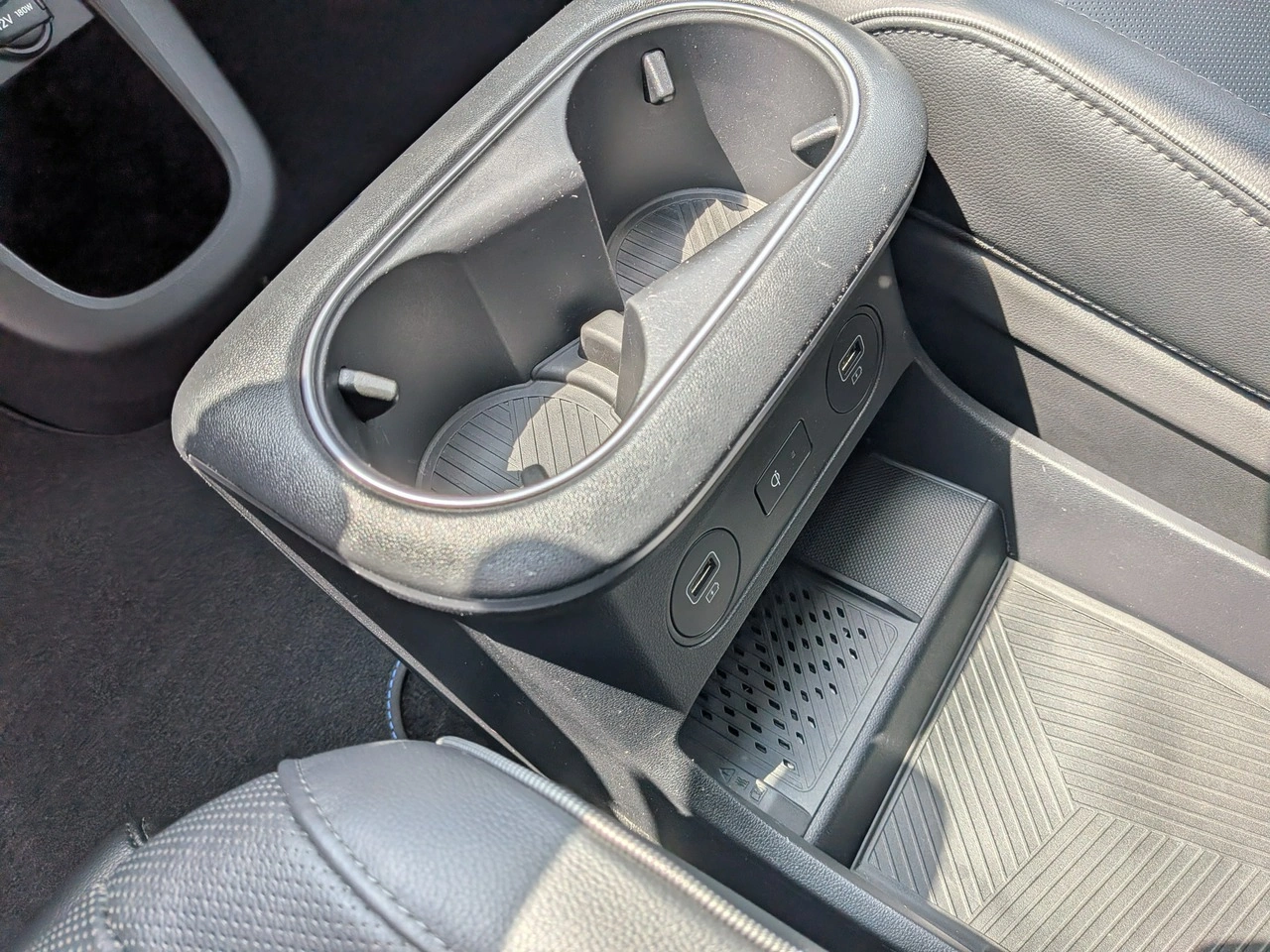 Hyundai IONIQ 5 - Zdjęcie 30