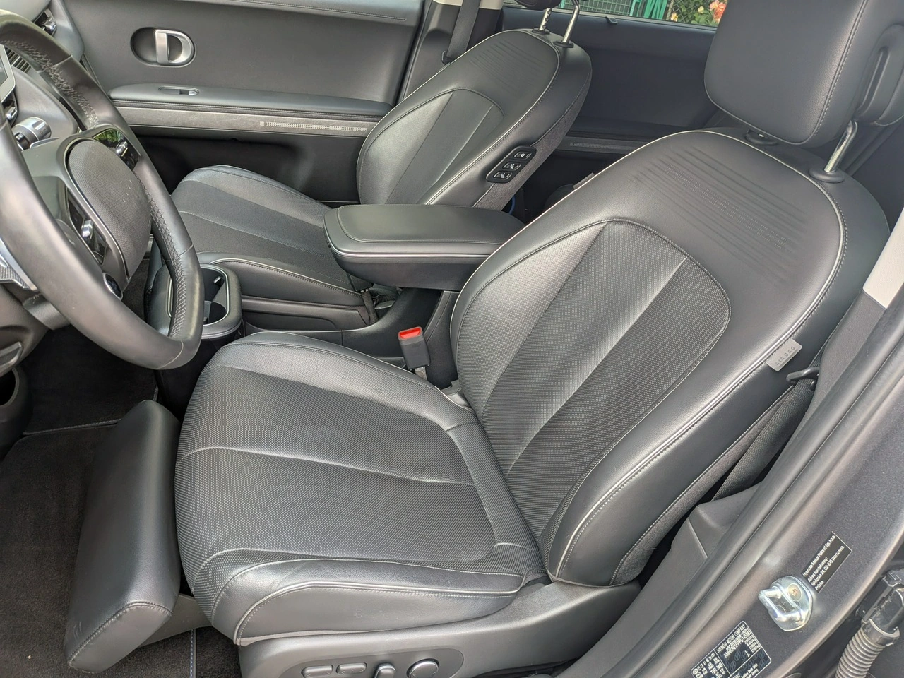 Hyundai IONIQ 5 - Zdjęcie 11