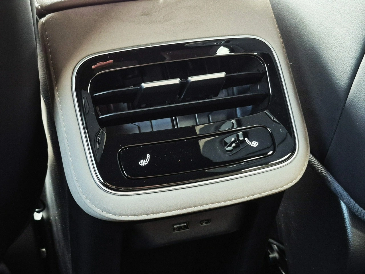 Chery Tiggo 8 - Zdjęcie 27