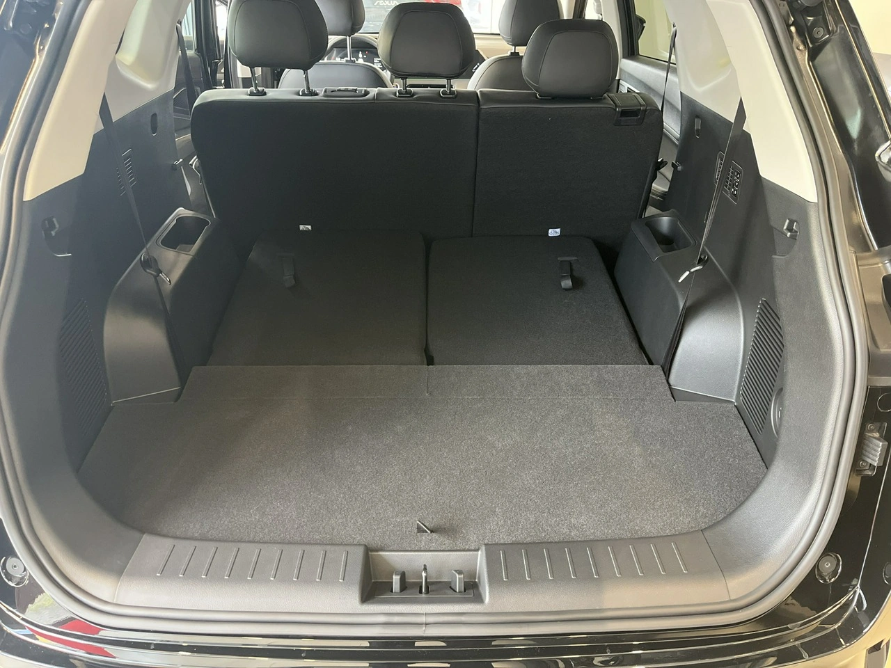 JAC JS8 Pro - Zdjęcie 14
