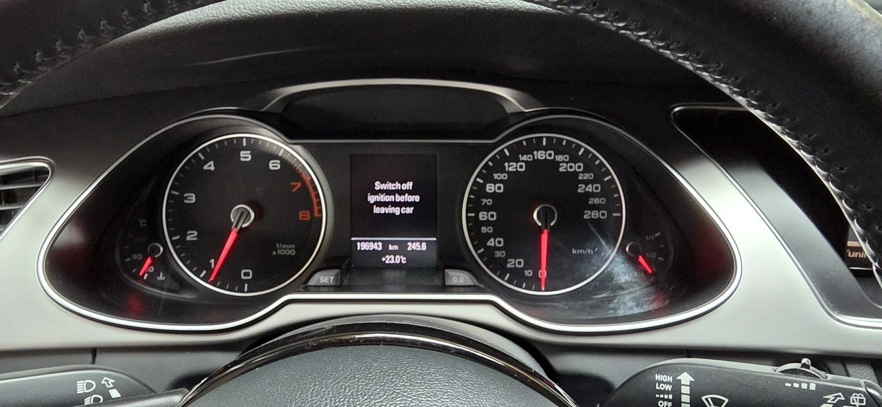 Audi A4 - Zdjęcie 17