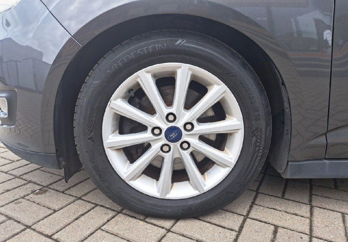 Ford C-MAX - Zdjęcie 13