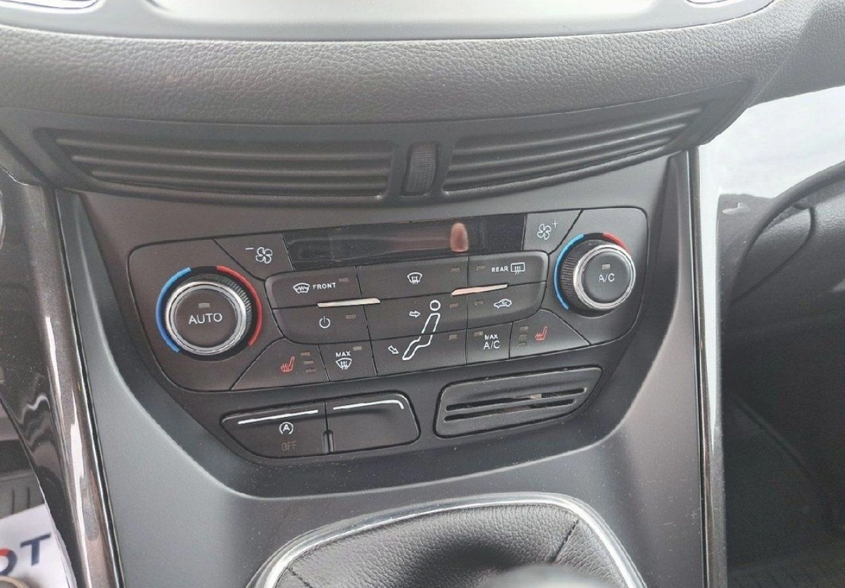 Ford C-MAX - Zdjęcie 19