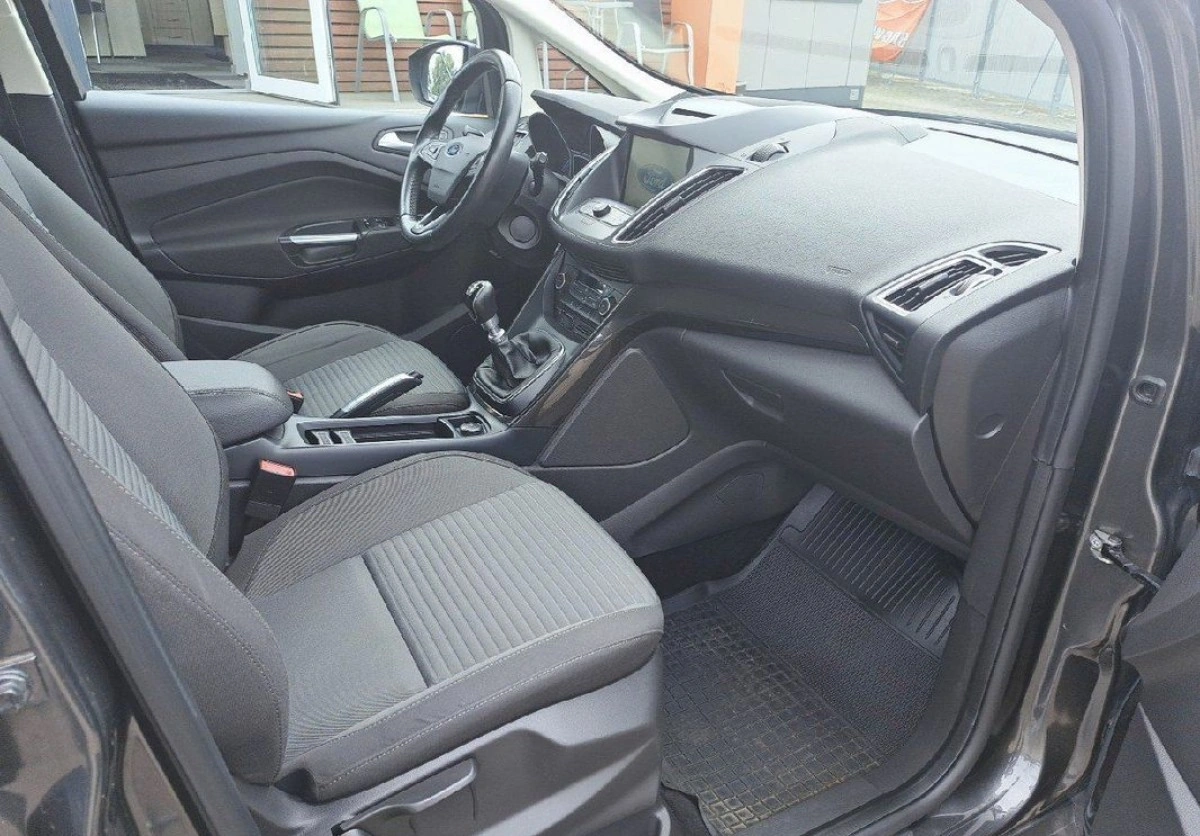 Ford C-MAX - Zdjęcie 25