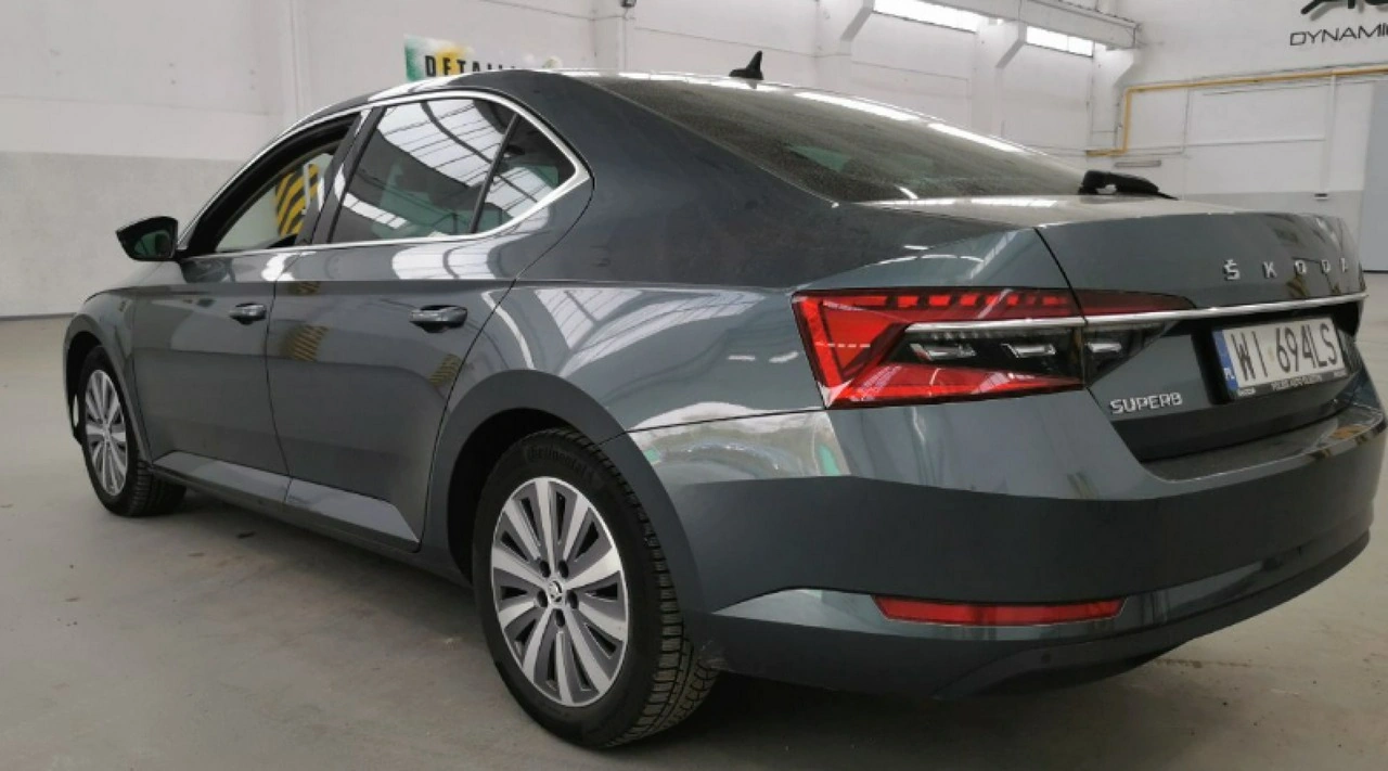Skoda Superb - Zdjęcie 2