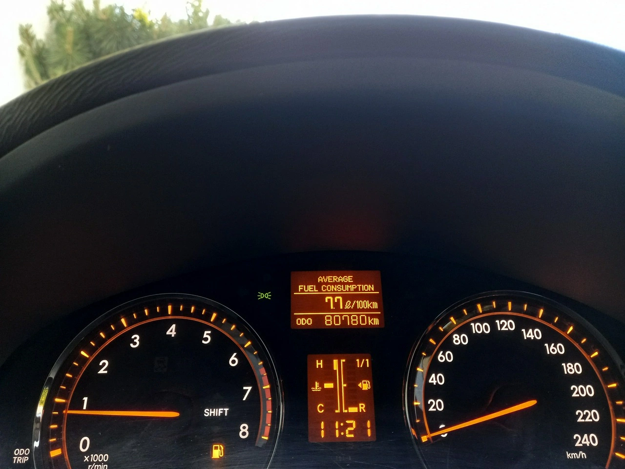 Toyota Avensis - Zdjęcie 24