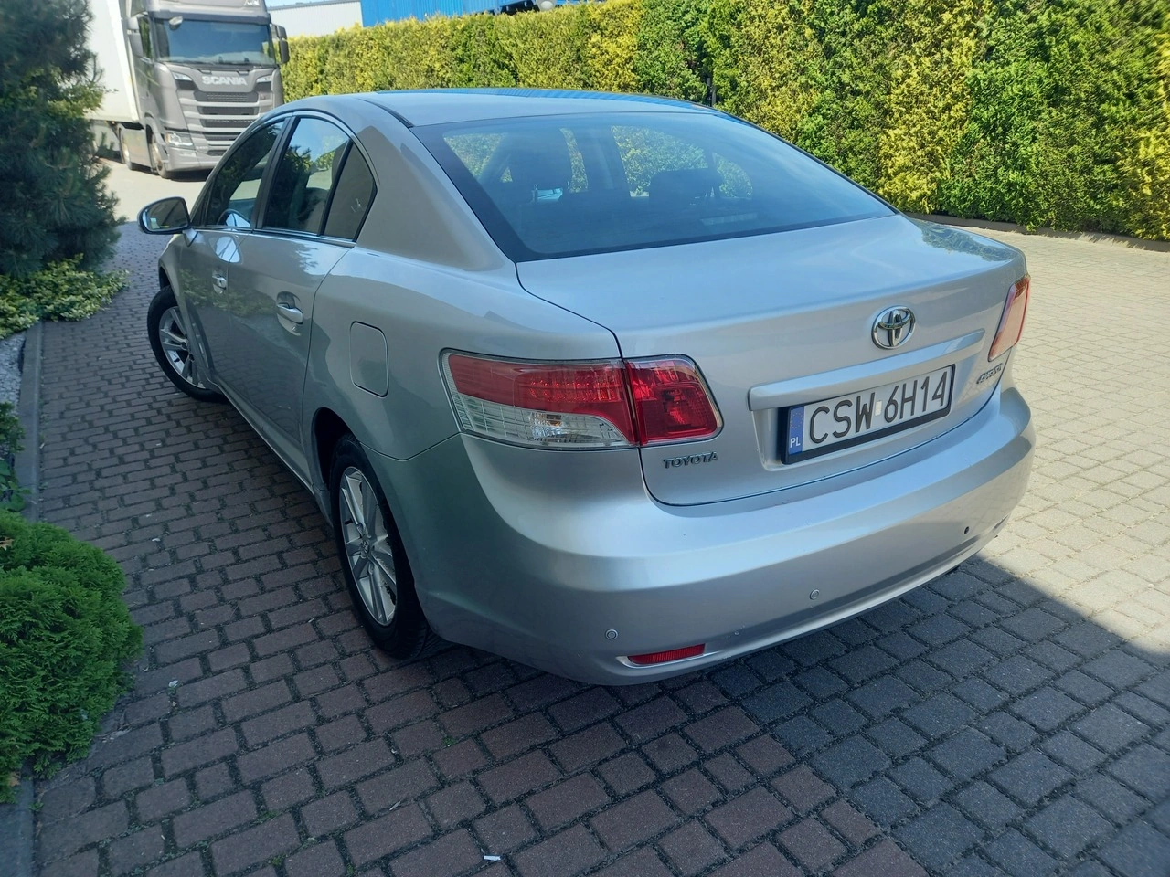 Toyota Avensis - Zdjęcie 8