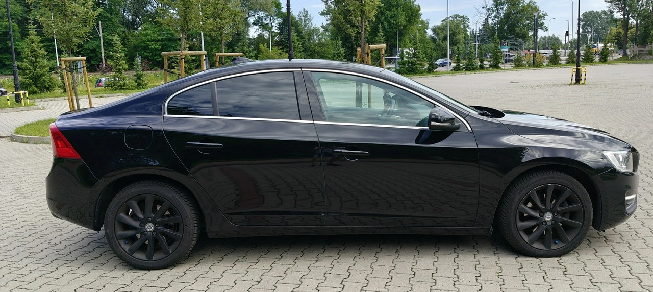 Volvo S60 - Zdjęcie 21