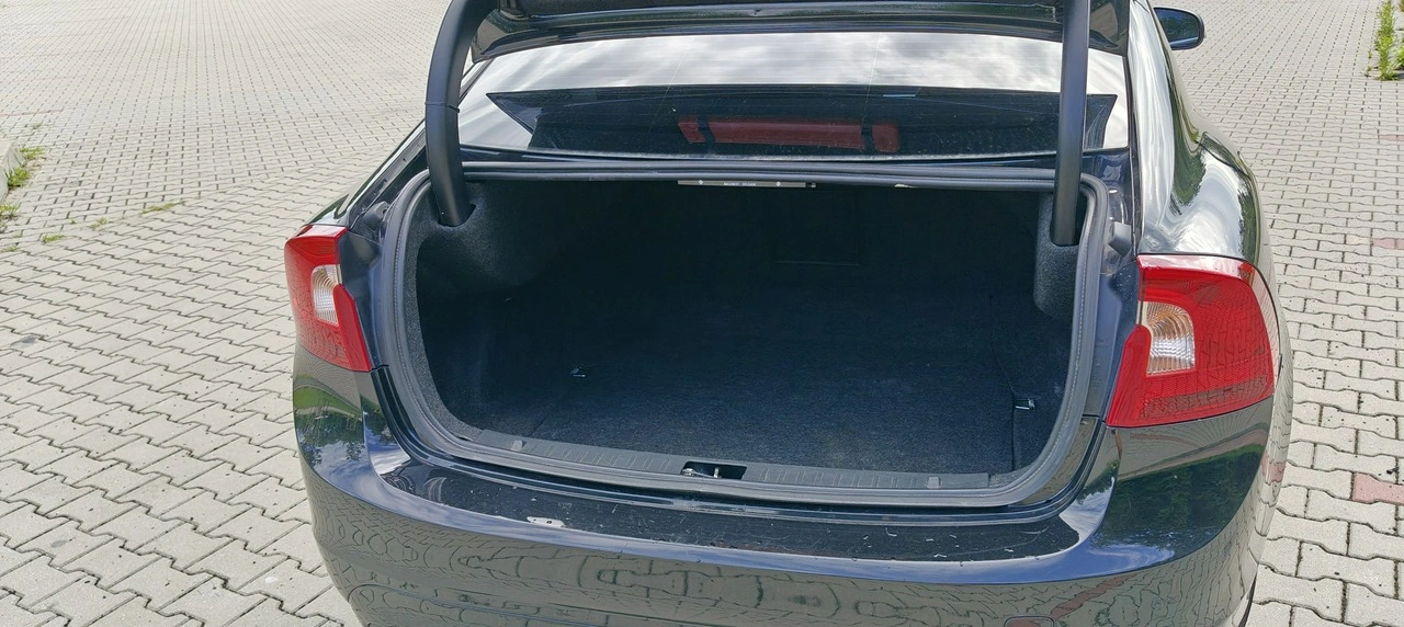 Volvo S60 - Zdjęcie 22
