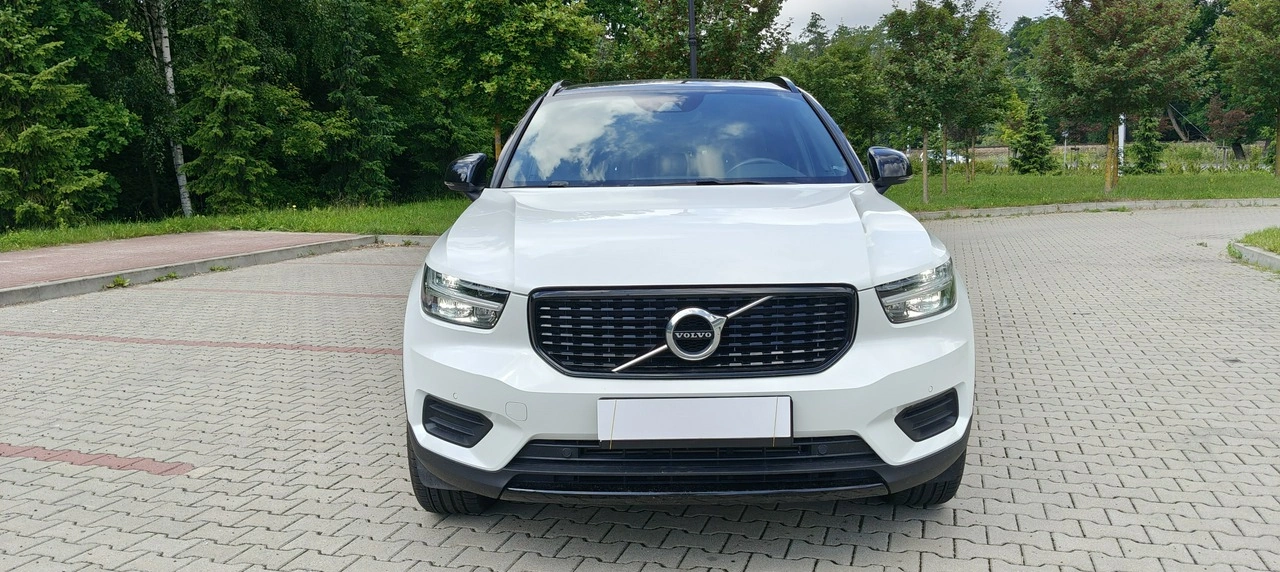 Volvo XC 40 - Zdjęcie 22