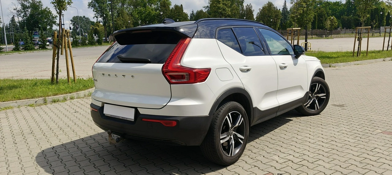 Volvo XC 40 - Zdjęcie 3