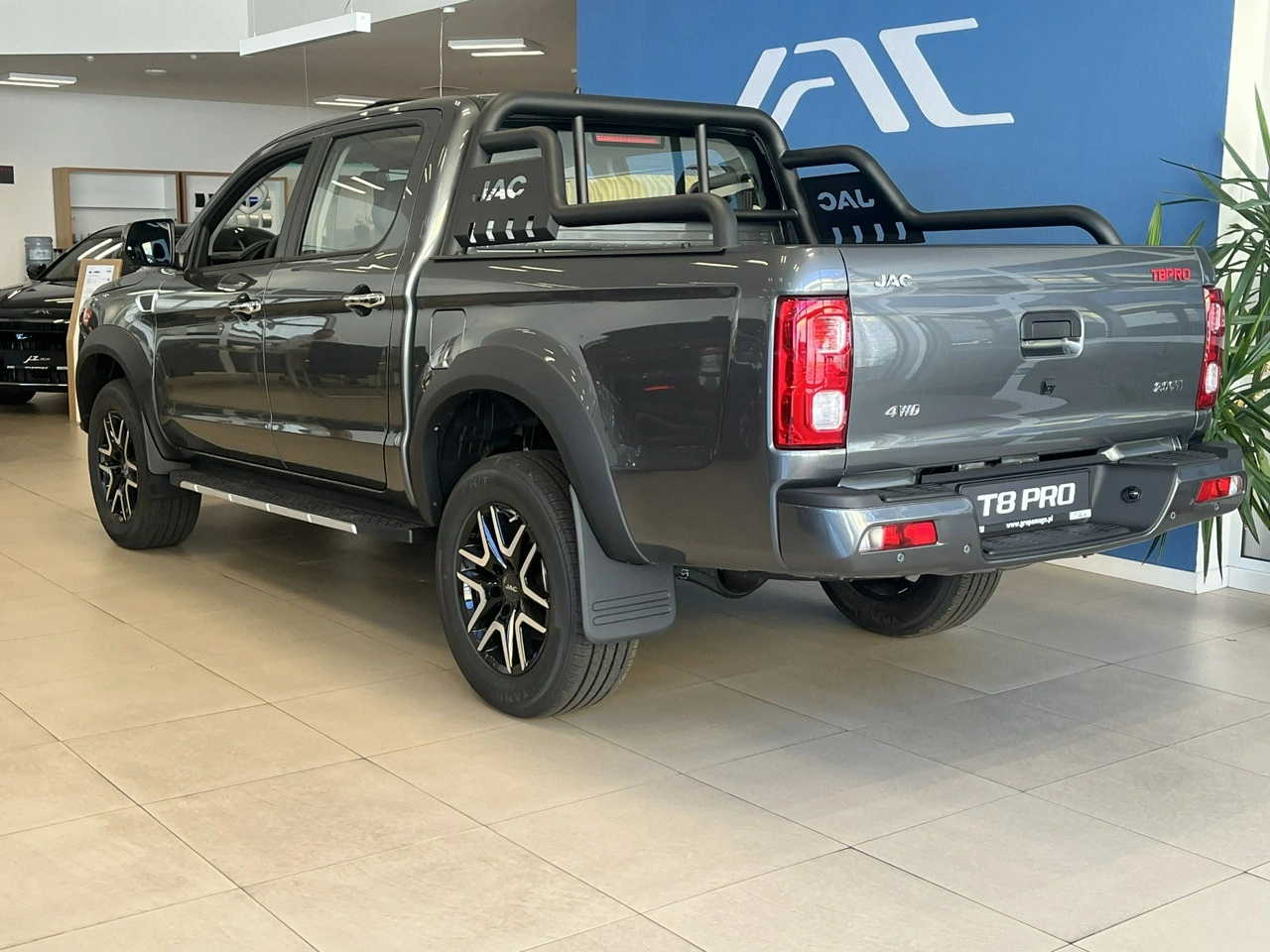 JAC T8 PRO - Zdjęcie 2