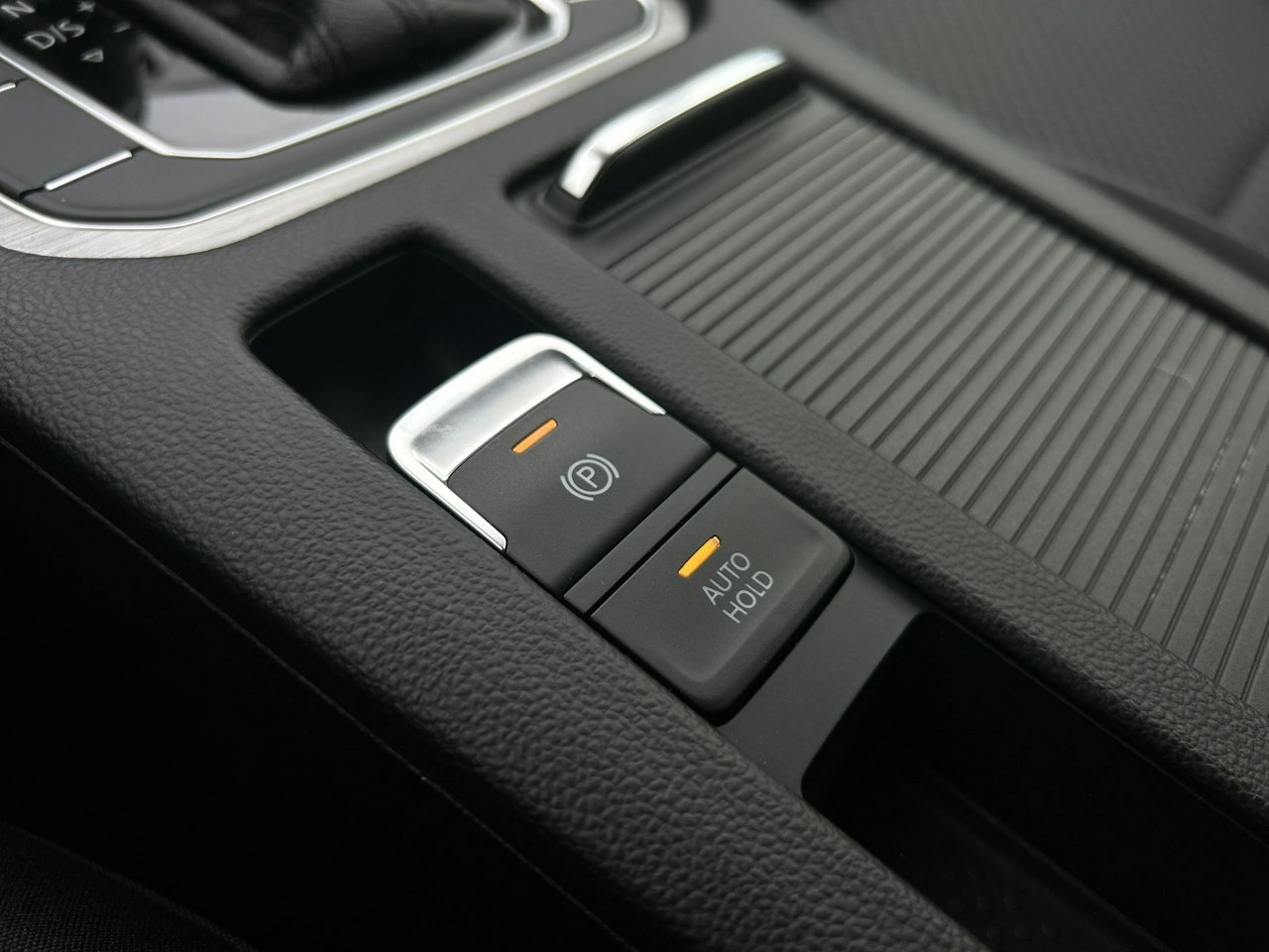 Volkswagen Passat - Zdjęcie 28