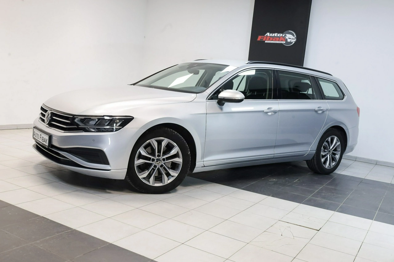 Volkswagen Passat - Zdjęcie 2