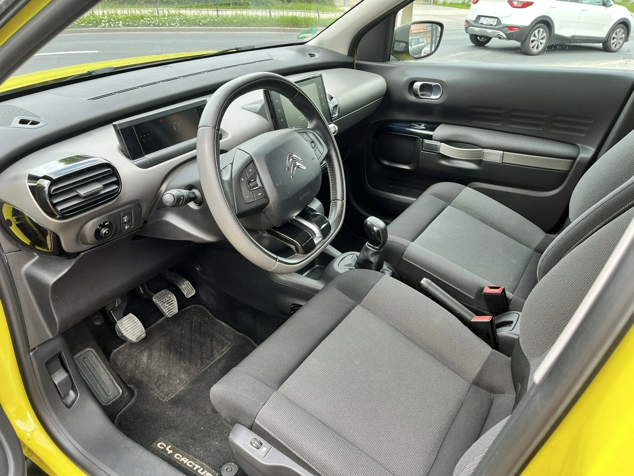 Citroën C4 Cactus - Zdjęcie 16