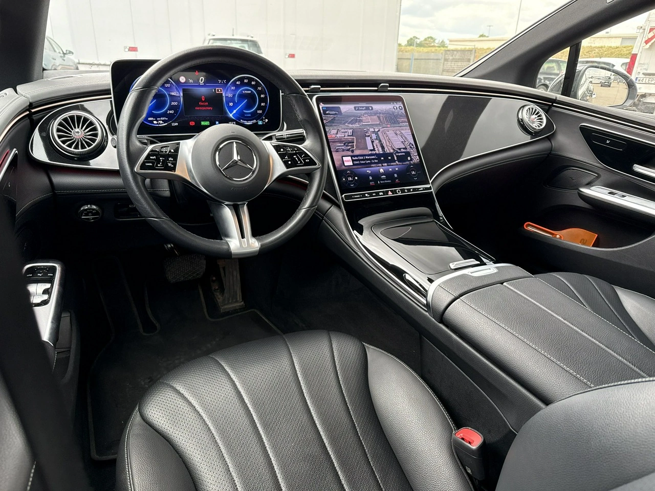 Mercedes EQE - Zdjęcie 12