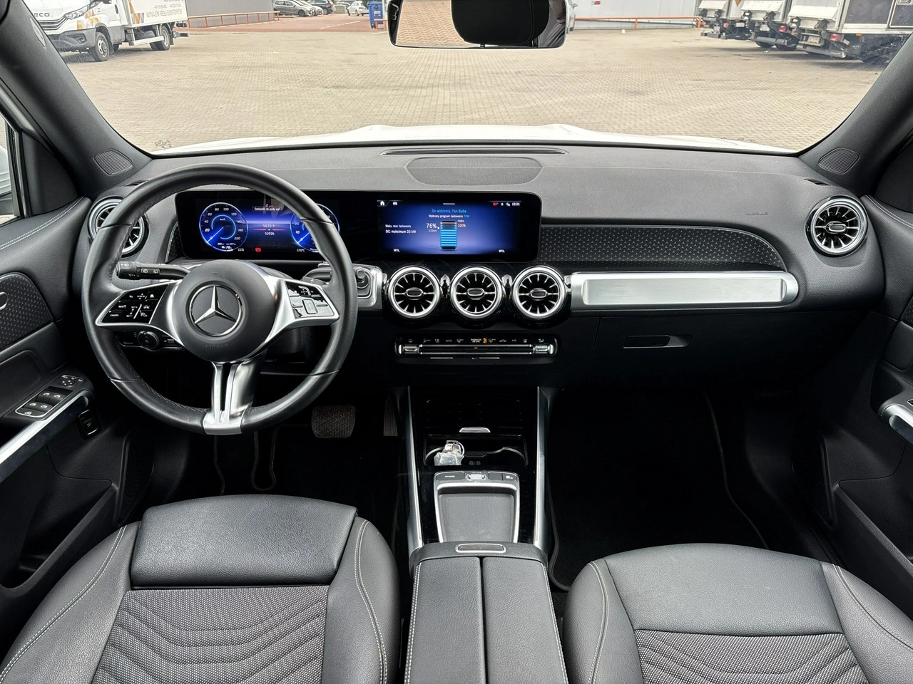 Mercedes EQB - Zdjęcie 12