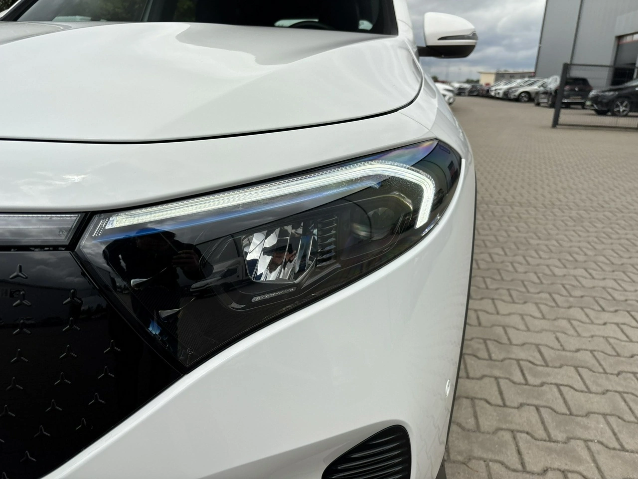 Mercedes EQB - Zdjęcie 8