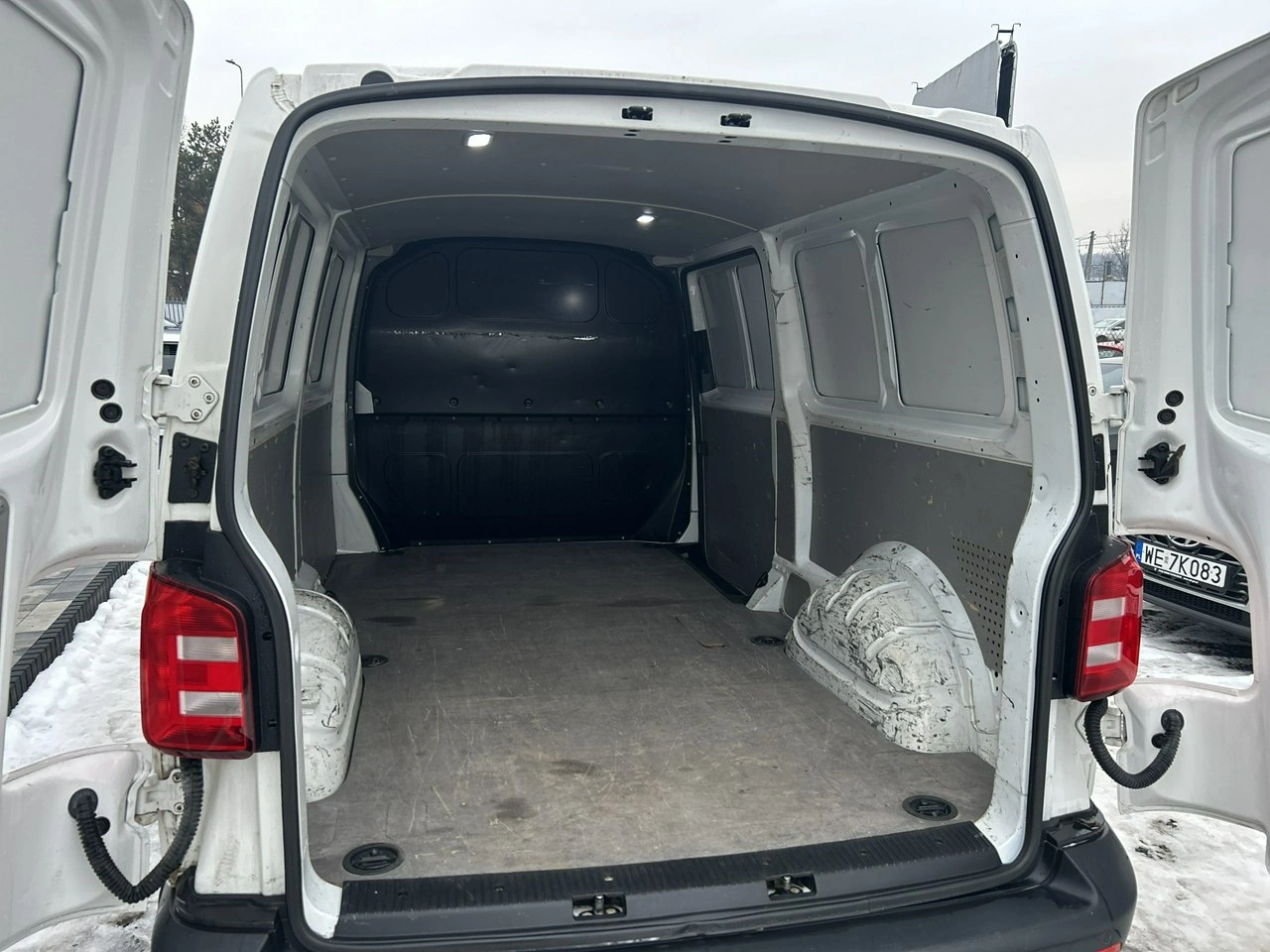 Volkswagen Transporter - Zdjęcie 15