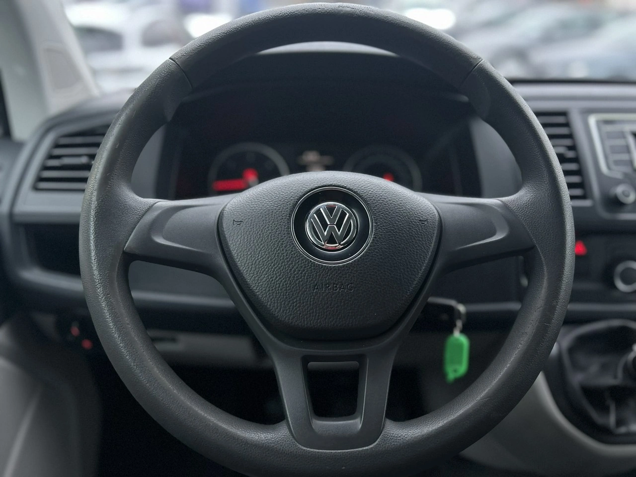 Volkswagen Transporter - Zdjęcie 22