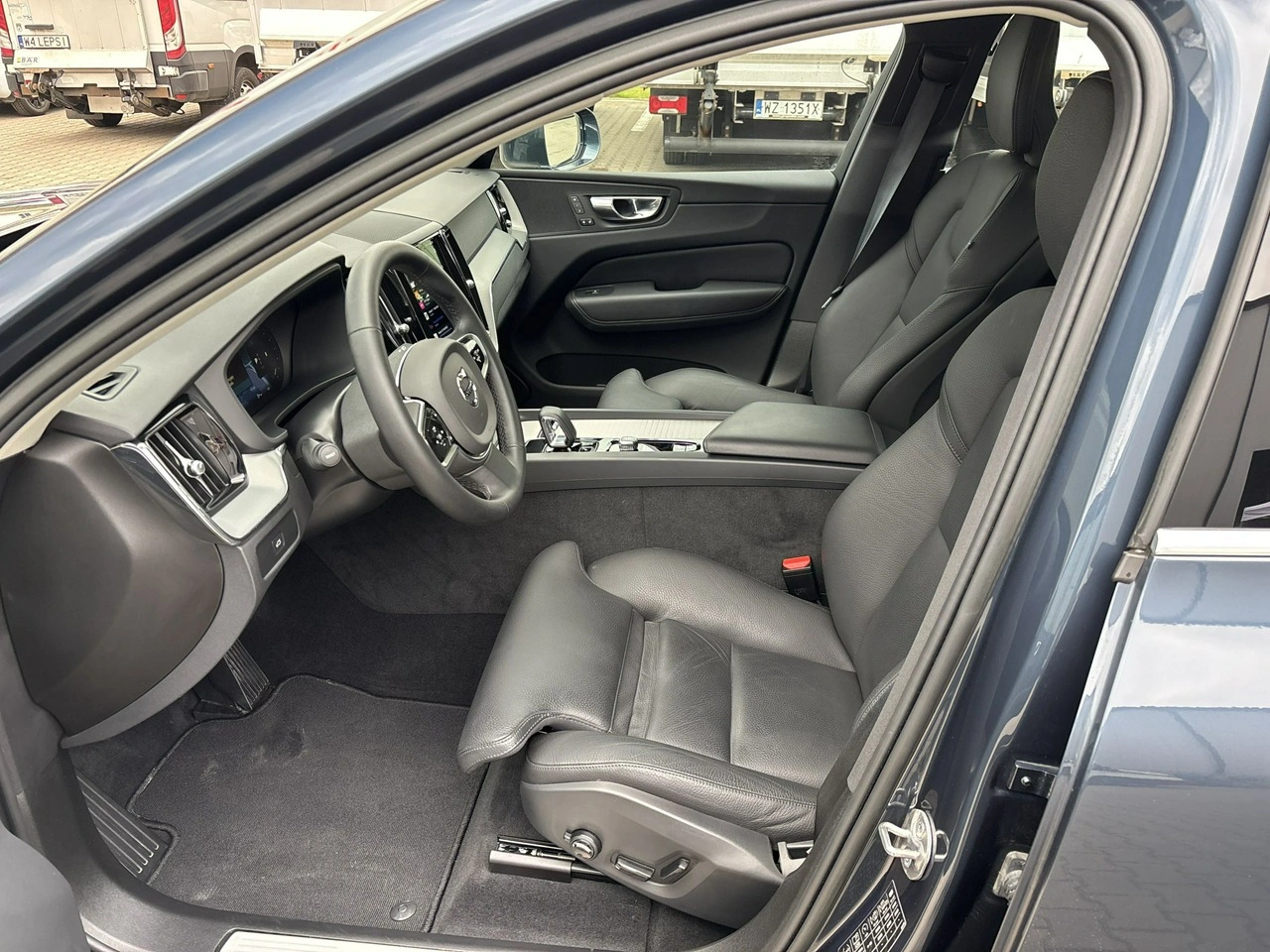 Volvo XC 60 - Zdjęcie 9