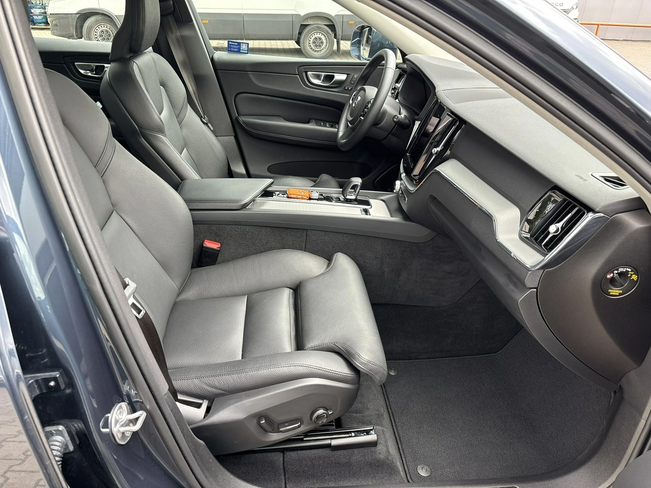 Volvo XC 60 - Zdjęcie 15