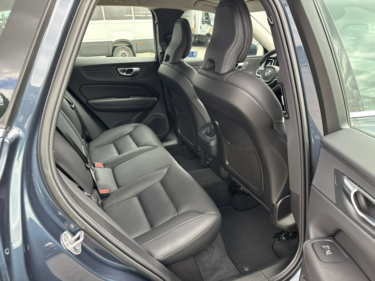 Volvo XC 60 - Zdjęcie 17