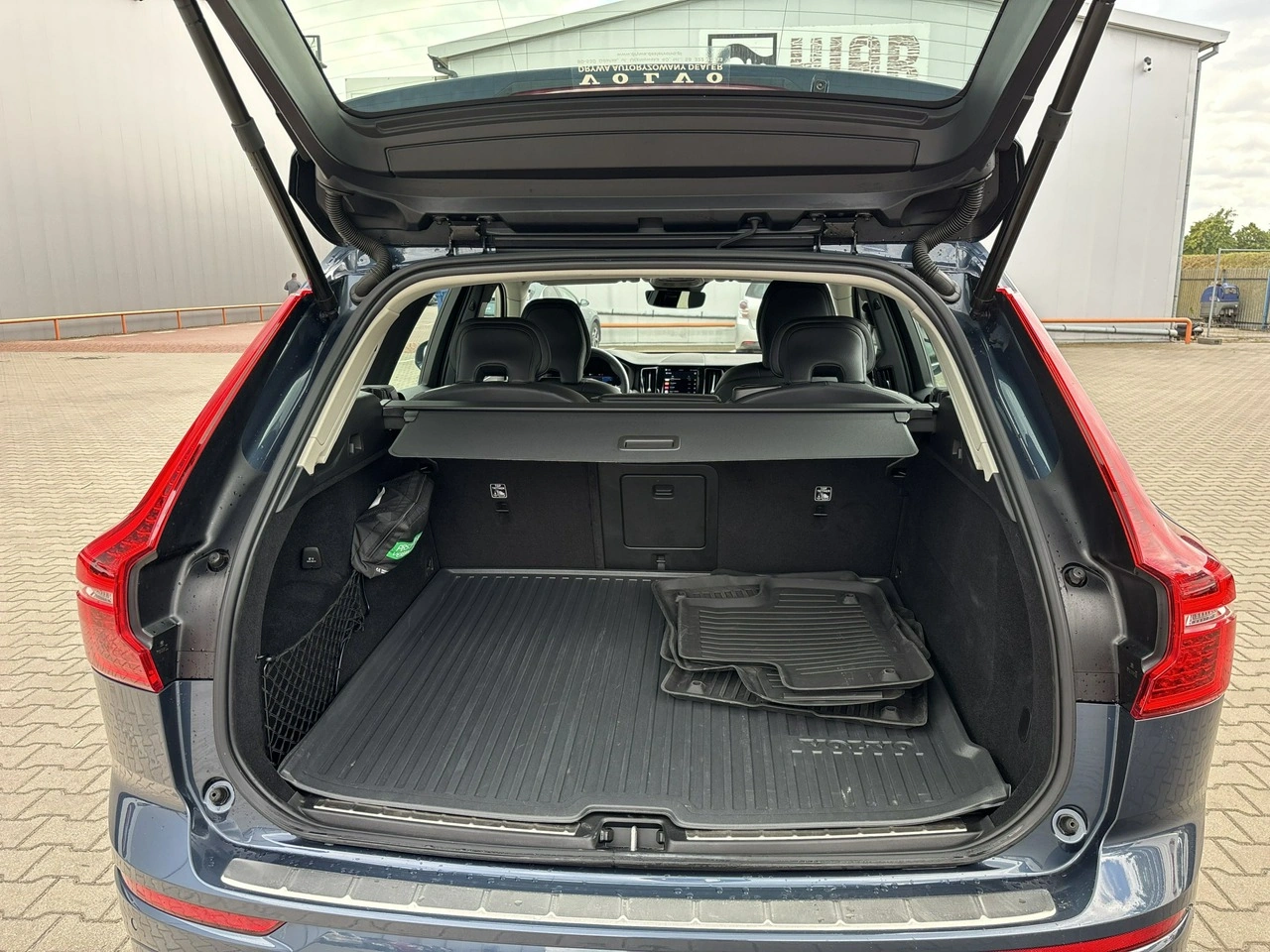 Volvo XC 60 - Zdjęcie 21
