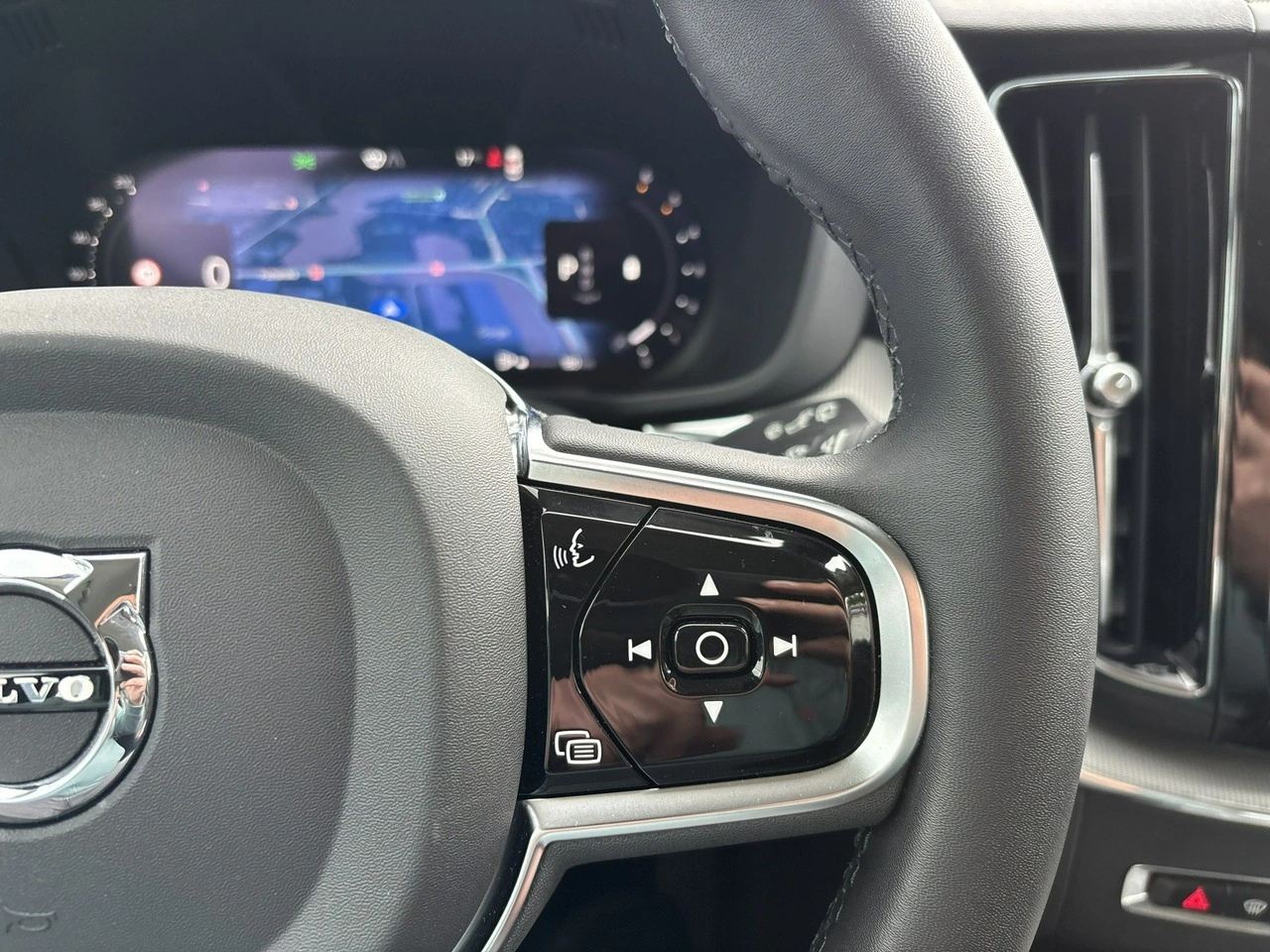 Volvo XC 60 - Zdjęcie 26