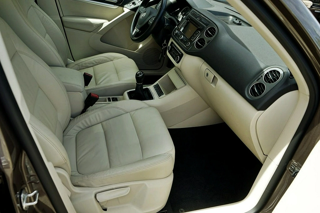 Volkswagen Tiguan - Zdjęcie 16