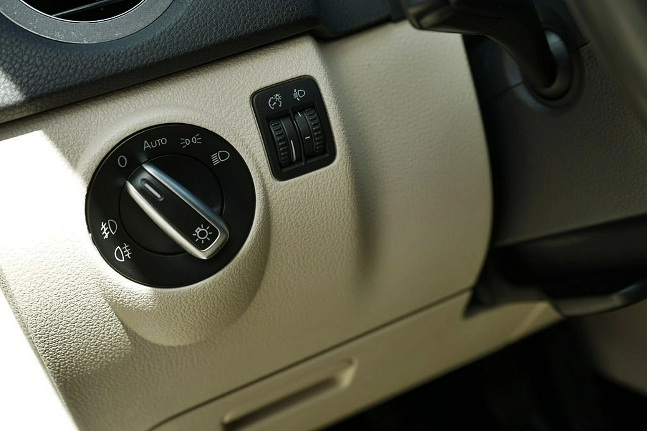 Volkswagen Tiguan - Zdjęcie 22