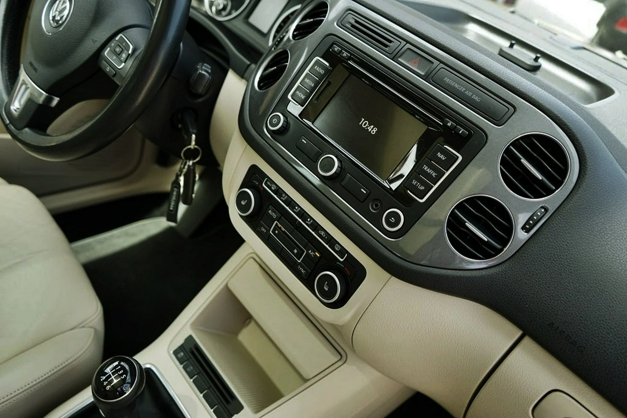 Volkswagen Tiguan - Zdjęcie 28