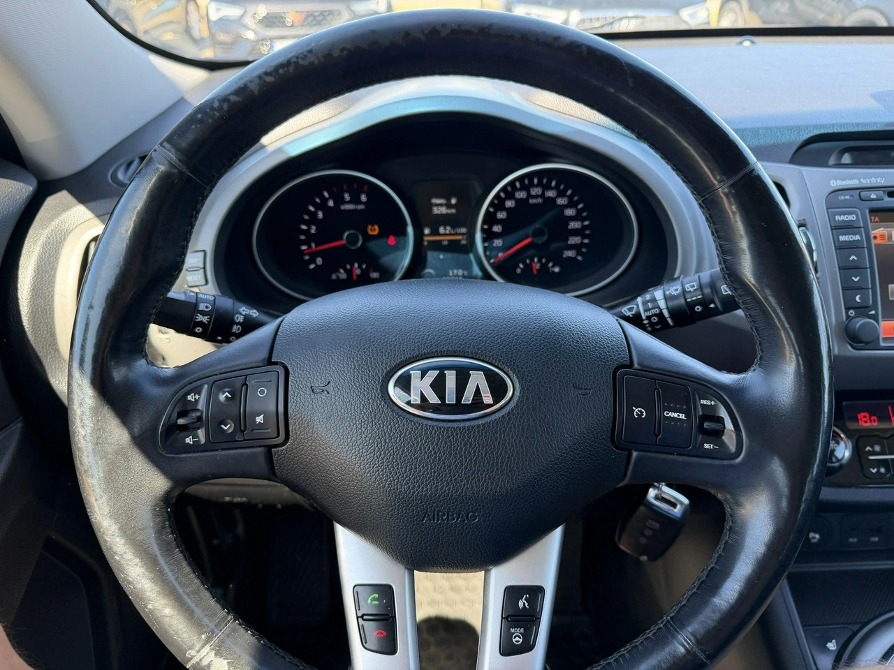 Kia Sportage - Zdjęcie 9