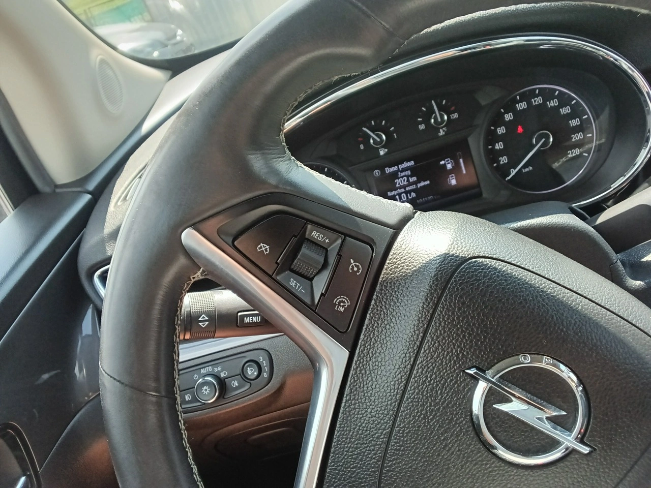Opel Mokka - Zdjęcie 22