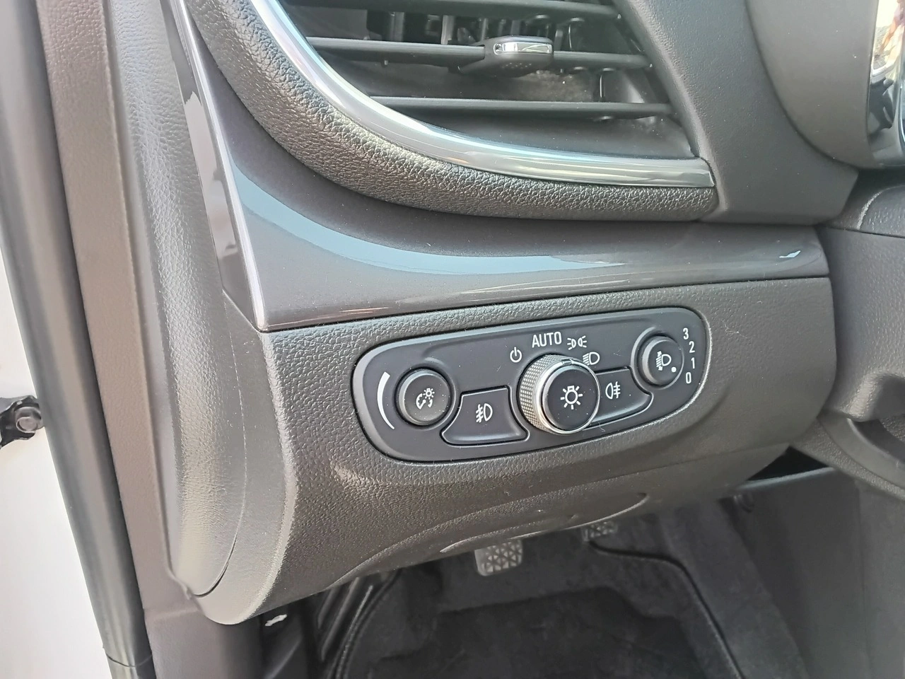 Opel Mokka - Zdjęcie 26
