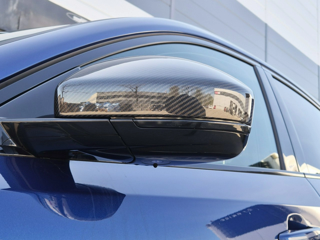 Jaguar E-Pace - Zdjęcie 13
