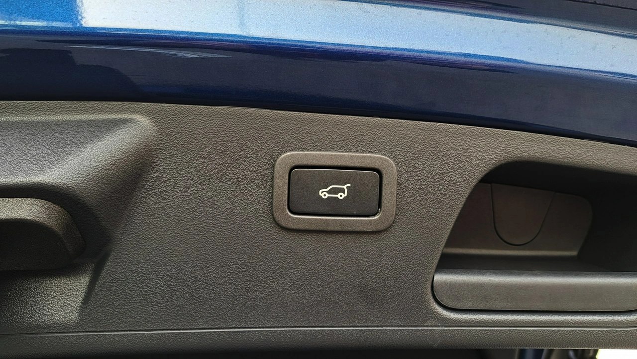 Jaguar E-Pace - Zdjęcie 37