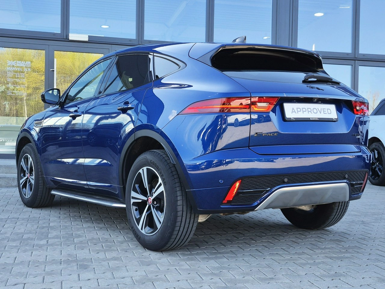 Jaguar E-Pace - Zdjęcie 7