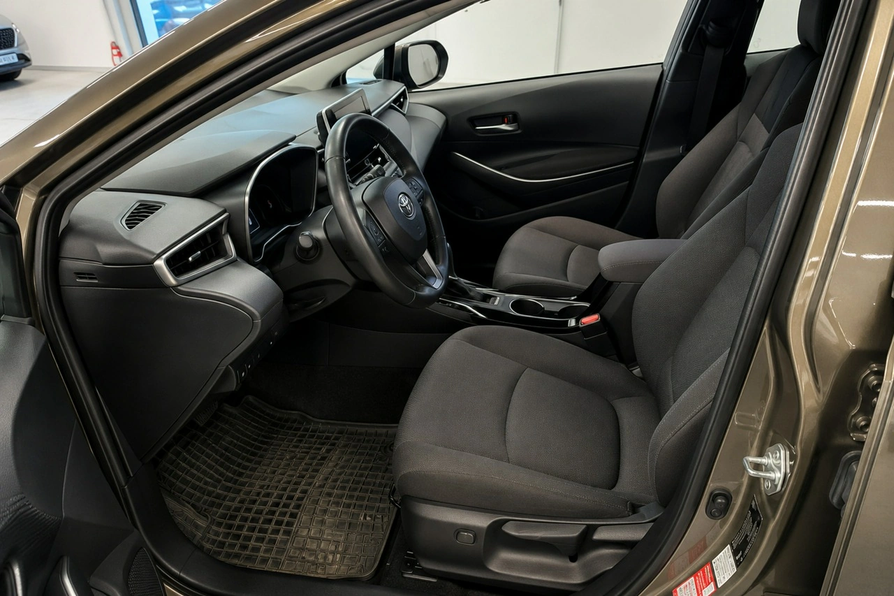 Toyota Corolla - Zdjęcie 6