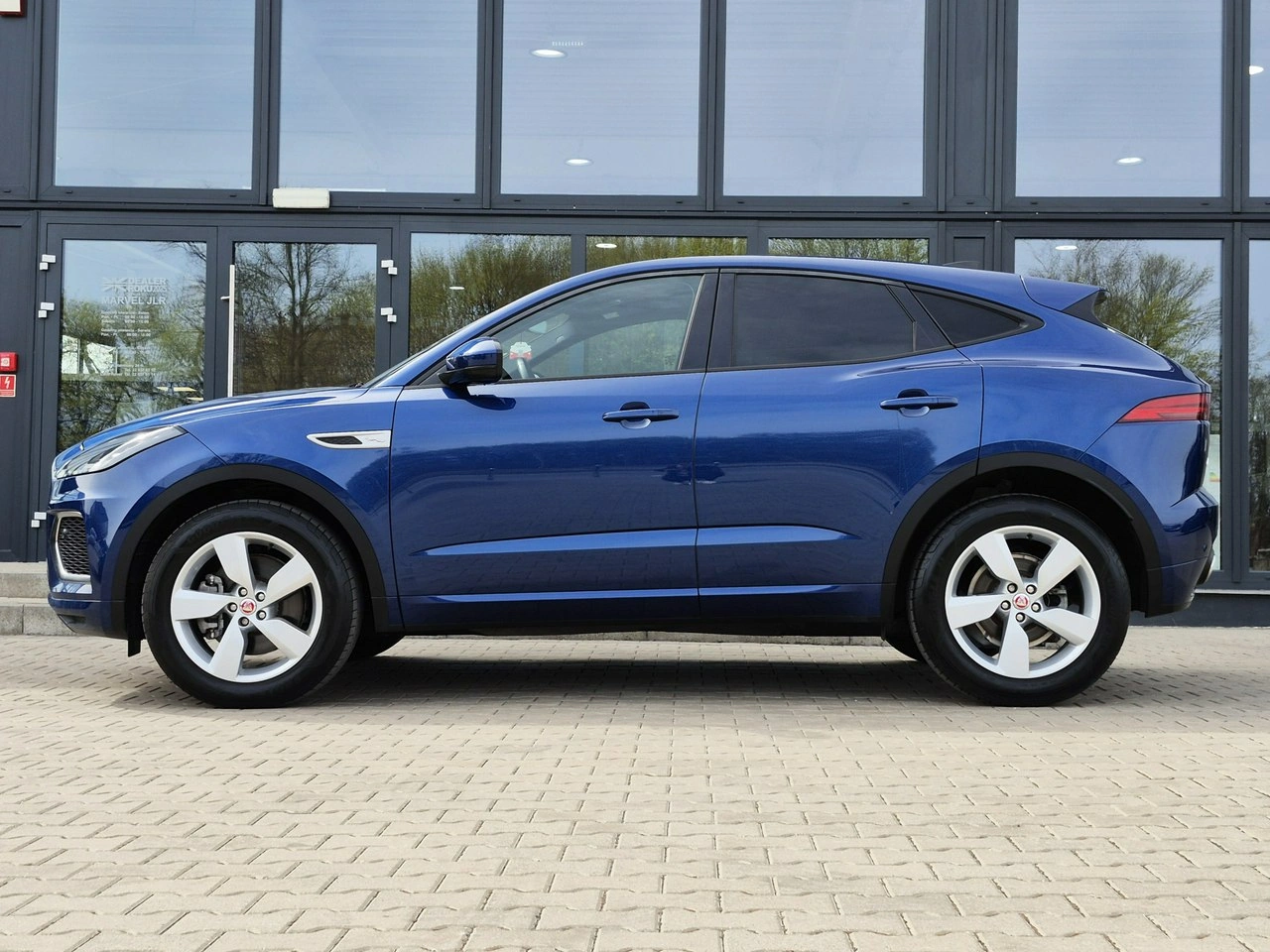 Jaguar E-Pace - Zdjęcie 5