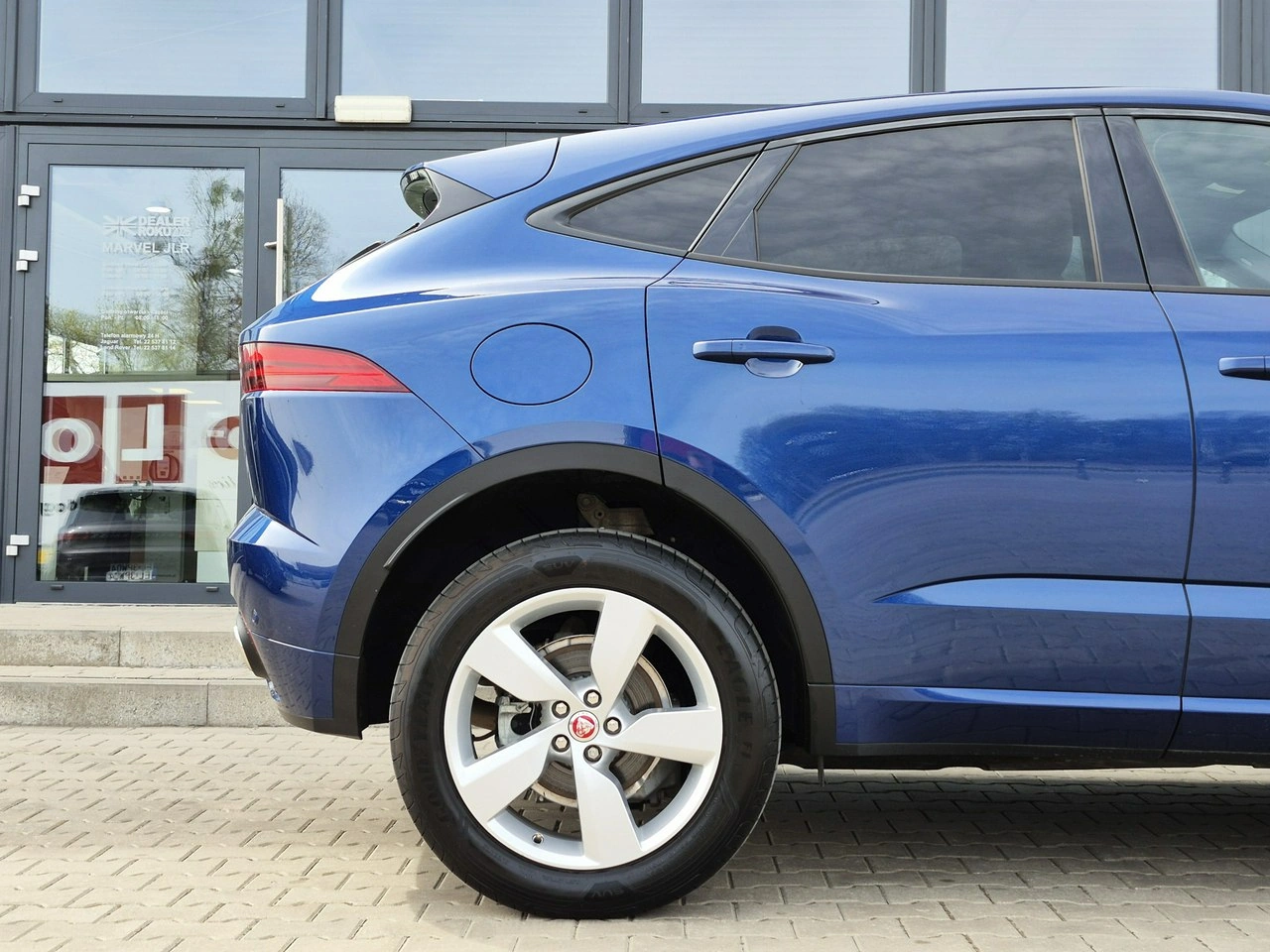 Jaguar E-Pace - Zdjęcie 6