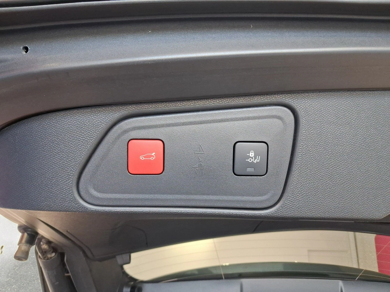 Peugeot 3008 - Zdjęcie 11