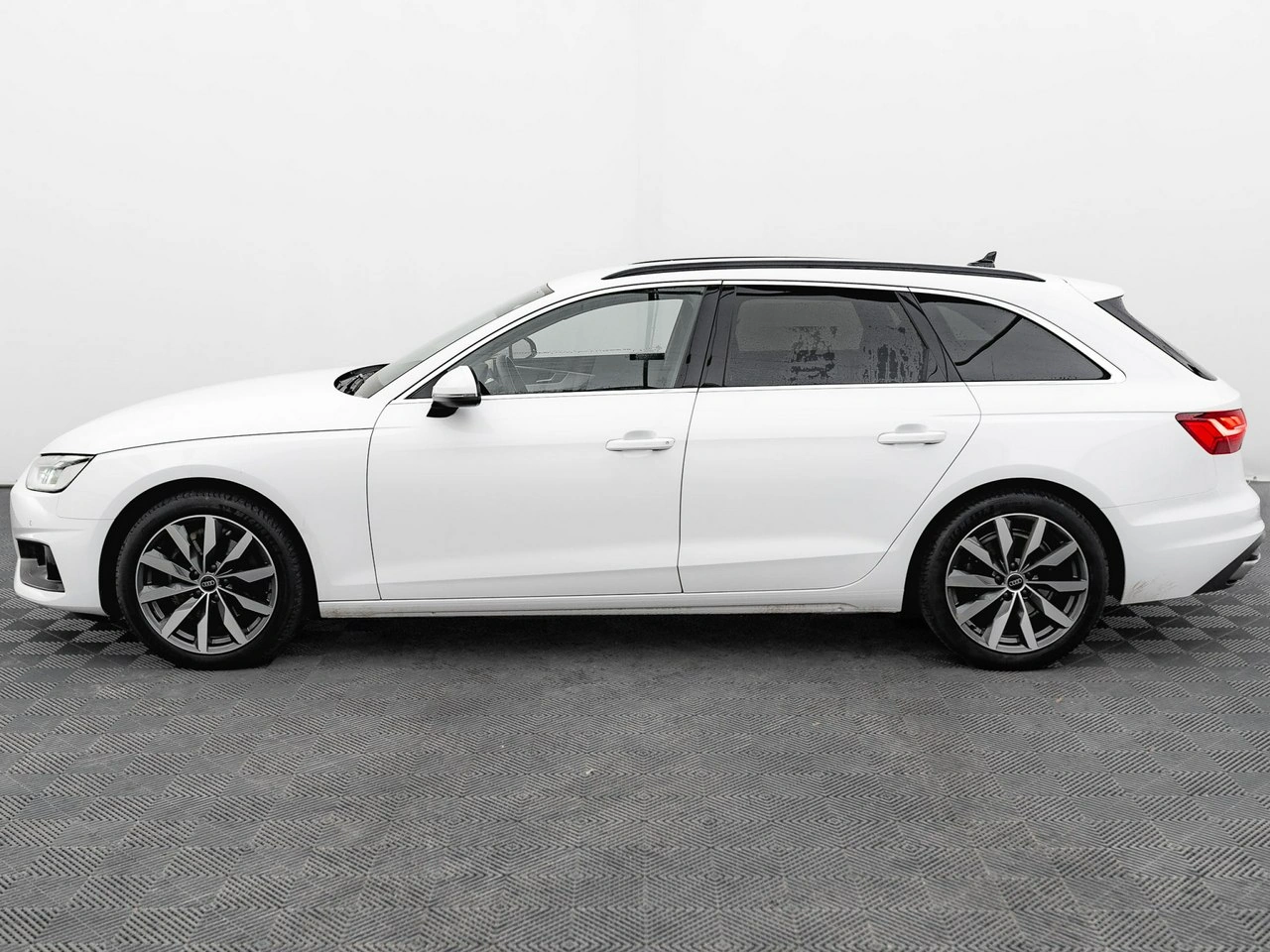 Audi A4 - Zdjęcie 8